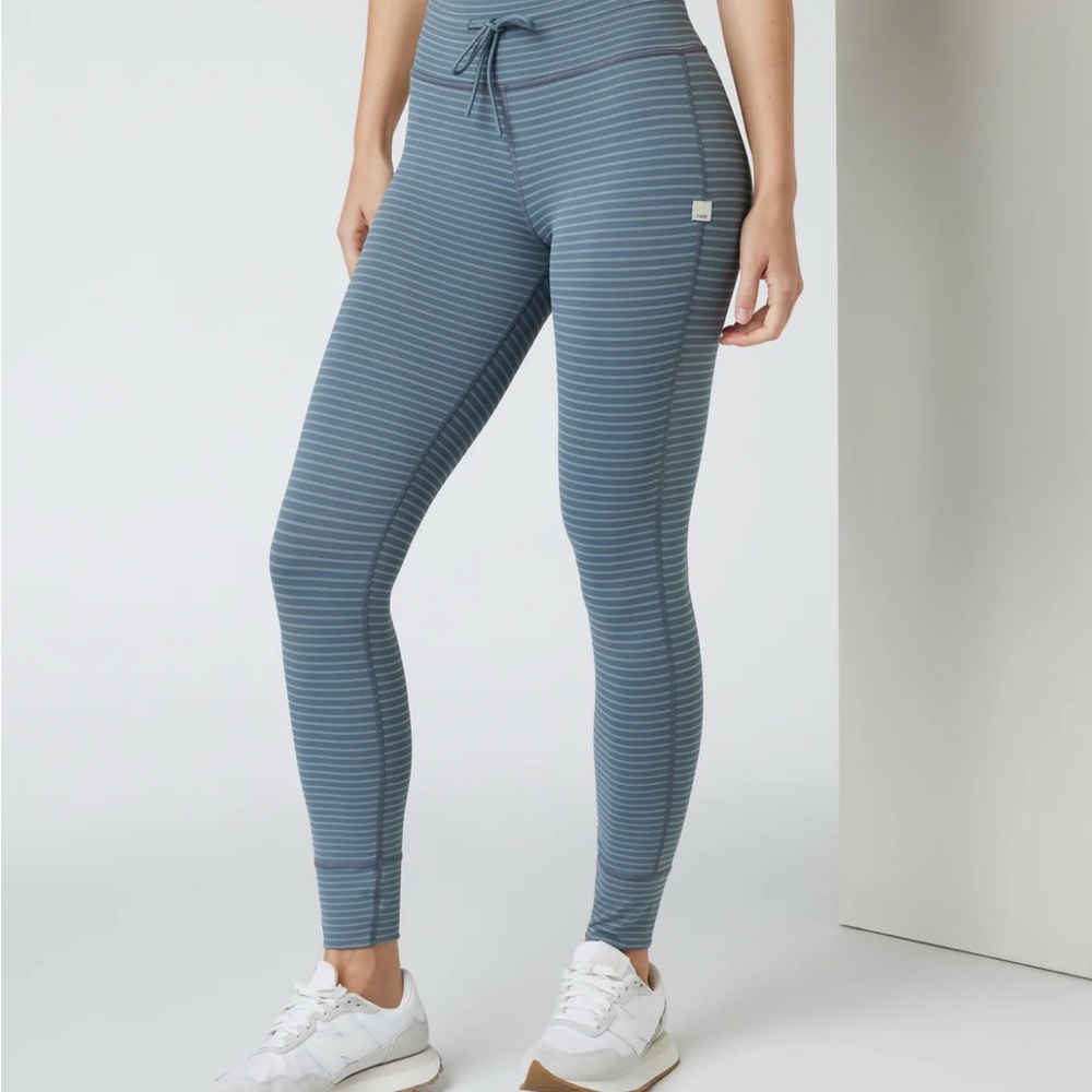 Vuori Slate Blue Striped Leggings